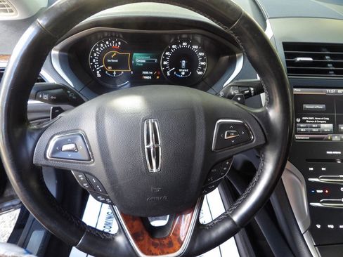 Used 2016 Lincoln MKZ w/ Equipment Group 300A Reserve image 32