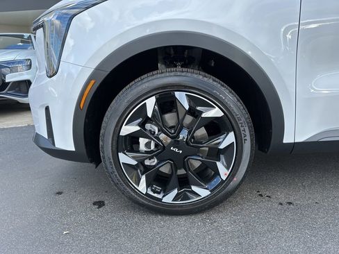 New 2026 Kia Sorento EX image 12