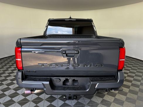 Used 2026 Toyota Tacoma TRD Sport AWD/4WD image 6