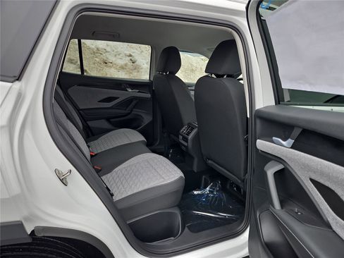 New 2026 Volkswagen Tiguan S image 29