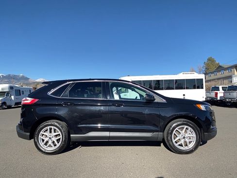 Certified 2024 Ford Edge SEL image 5