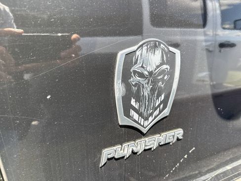 Used 2019 RAM 1500 Big Horn AWD/4WD image 11