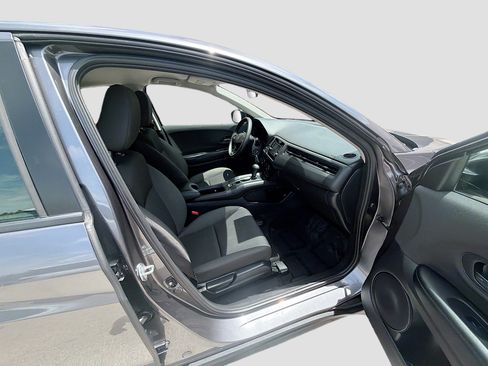 Used 2022 Honda HR-V LX image 30