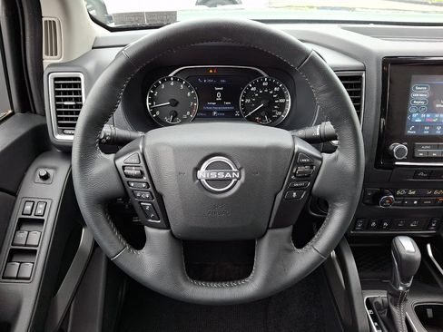 Certified 2023 Nissan Frontier SV w/ SV Convenience Package AWD/4WD image 21