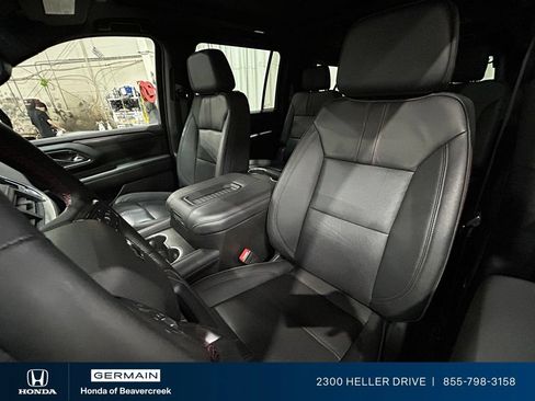 Used 2024 Chevrolet Suburban RST w/ Luxury Package AWD/4WD image 26