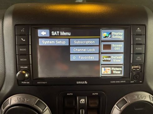 Used 2017 Jeep Wrangler Unlimited Sport AWD/4WD image 12