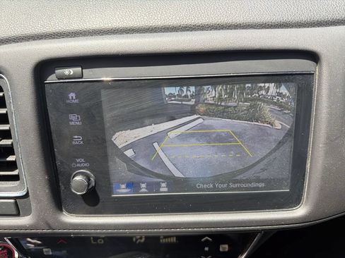 Used 2022 Honda HR-V EX-L image 32