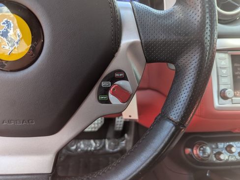 Used 2013 Ferrari California RWD image 21