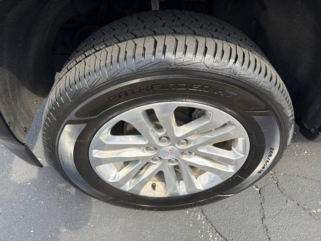 Certified 2018 GMC Canyon SLE w/ Nightfall Edition RWD image 10