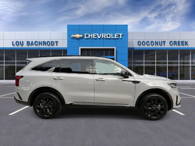 Used 2023 Kia Sorento SX AWD/4WD image 9