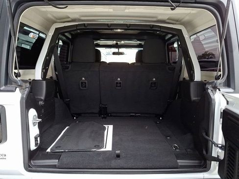 Used 2021 Jeep Wrangler Unlimited Sport image 29