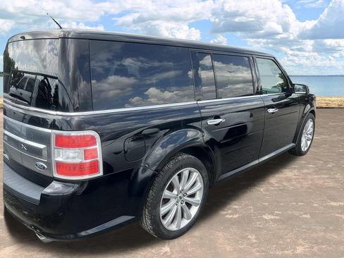Used 2018 Ford Flex Limited w/ Equipment Group 303A AWD/4WD image 2