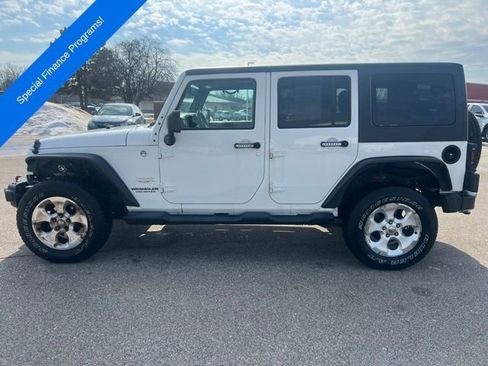 Used 2013 Jeep Wrangler Unlimited Sahara w/ Connectivity Group image 3