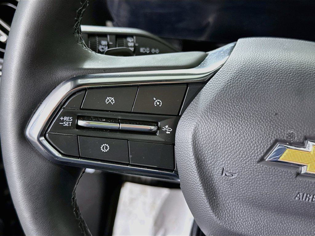Used 2026 Chevrolet Equinox LT w/ Convenience Package II FWD image 21