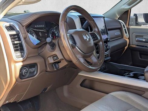 Used 2019 RAM 2500 Laramie image 9