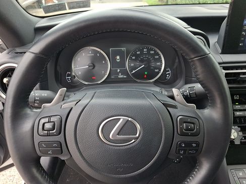 Used 2021 Lexus IS 300 AWD w/ Comfort Package image 19