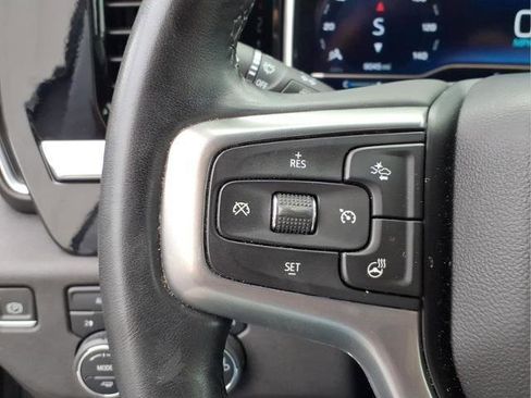 Used 2024 Chevrolet Silverado 1500 LT AWD/4WD image 15