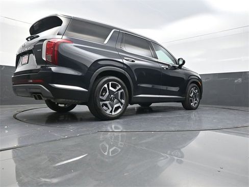 Used 2024 Hyundai Palisade Limited image 33