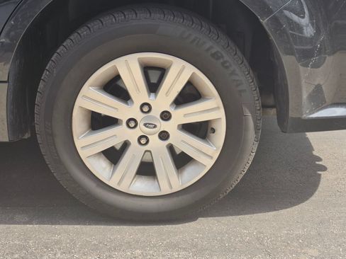 Used 2011 Ford Flex SE FWD image 6