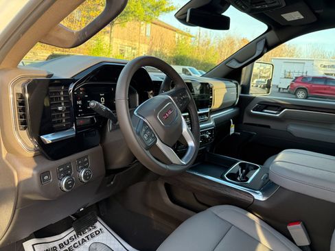 New 2026 GMC Sierra 2500 SLT w/ Max Trailering Package image 13