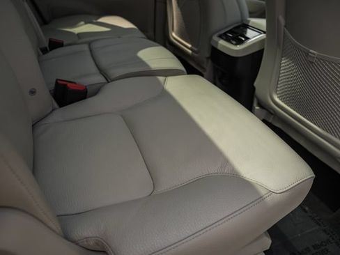 Certified 2024 Volvo XC90 B6 Plus w/ Protection Package Premier AWD/4WD image 31