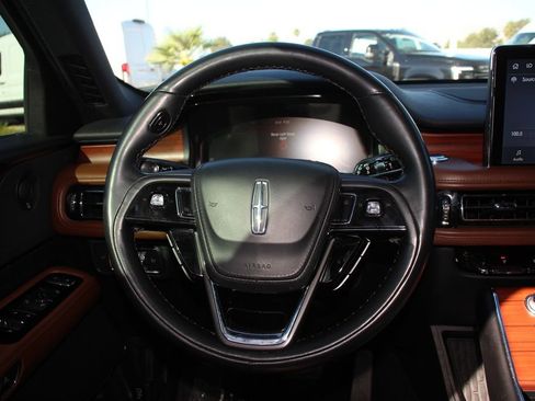 Certified 2023 Lincoln Aviator Reserve w/ Class IV Trailer Tow Package RWD image 11