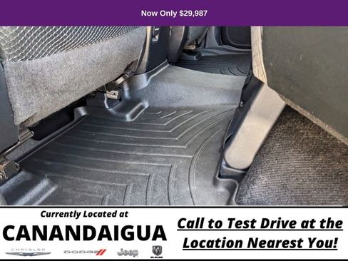 Used 2019 Toyota 4Runner SR5 AWD/4WD image 33