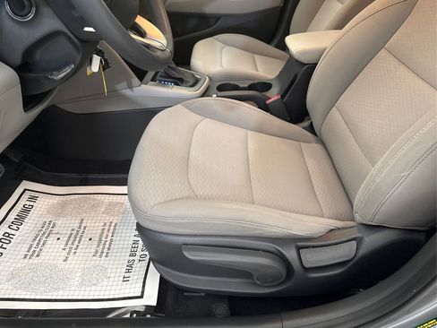 Used 2019 Hyundai Elantra SEL image 36