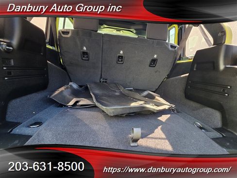 Used 2023 Jeep Wrangler Unlimited Sport AWD/4WD image 4