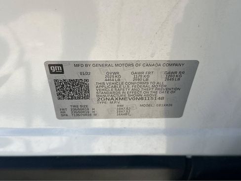 Used 2022 Chevrolet Equinox RS w/ Infotainment Package FWD image 46