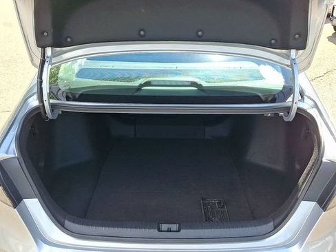Certified 2025 Honda Accord LX image 29