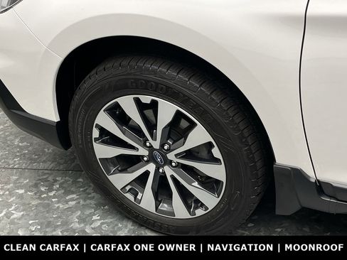 Used 2017 Subaru Outback 2.5i Limited AWD/4WD image 34