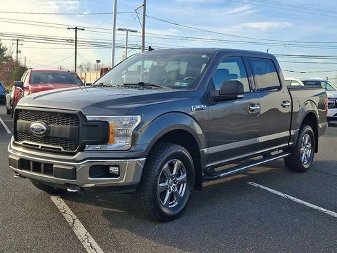 Used 2019 Ford F150 XLT w/ Equipment Group 302A Luxury image 3