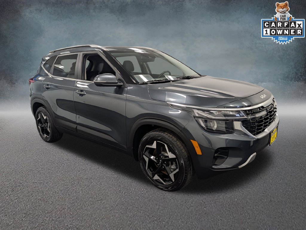 Used 2024 Kia Seltos EX AWD/4WD image 3