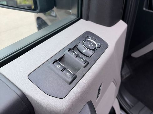 Used 2020 Ford F150 XL w/ Equipment Group 101A Mid AWD/4WD image 32