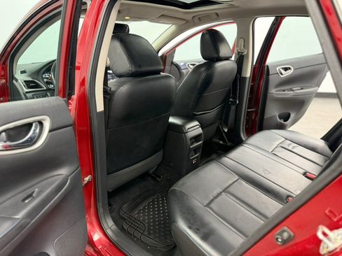 Used 2019 Nissan Sentra SR w/ Premium Package (SR) FWD image 40