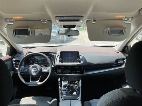 Used 2022 Nissan Rogue SV FWD image 22