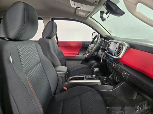 Used 2021 Toyota Tacoma SR5 image 25