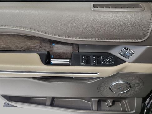 Used 2019 Ford Expedition Max Limited w/ Driver Assistance Package image 9