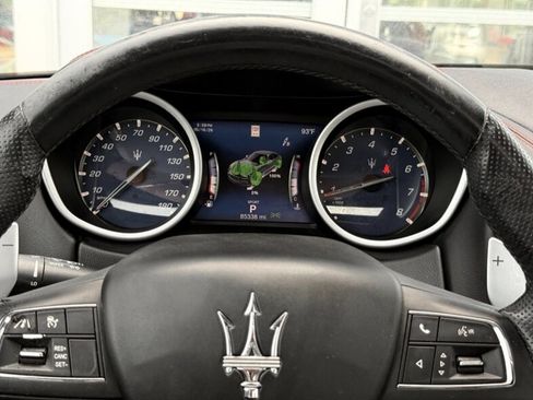 Used 2018 Maserati Ghibli S GranSport Q4 AWD/4WD image 37
