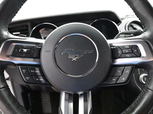Used 2015 Ford Mustang GT RWD image 17