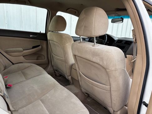 Used 2007 Honda Accord SE image 14