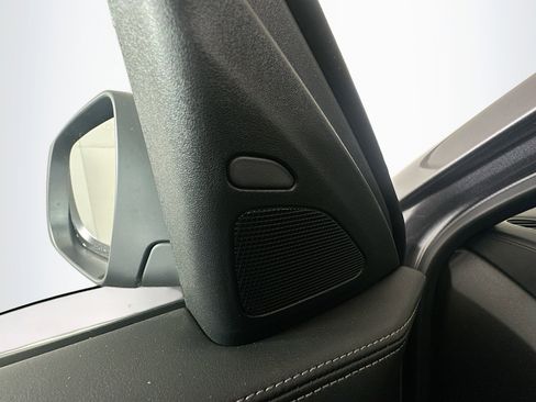 Used 2023 INFINITI QX55 Luxe w/ Cargo Package image 16