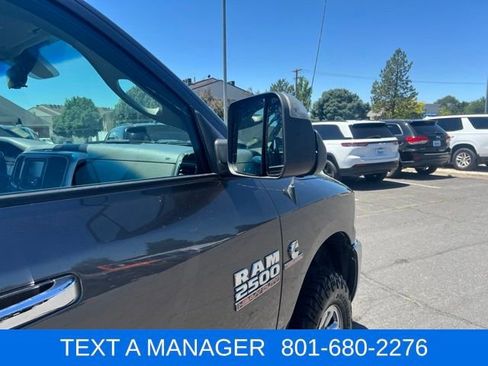 Used 2017 RAM 2500 SLT AWD/4WD image 12