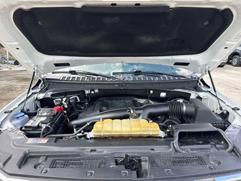 Used 2020 Ford Expedition Max XLT w/ Equipment Group 202A RWD image 32