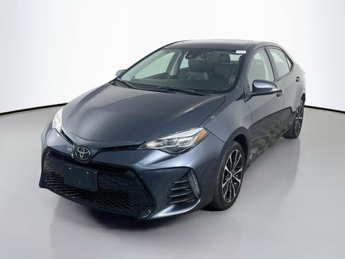 Used 2019 Toyota Corolla XSE FWD image 4