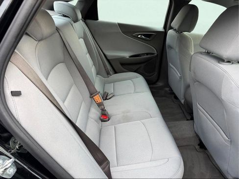 Used 2022 Chevrolet Malibu LS image 14