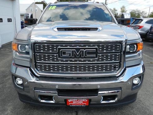 Used 2018 GMC Sierra 2500 Denali w/ Duramax Plus Package image 4