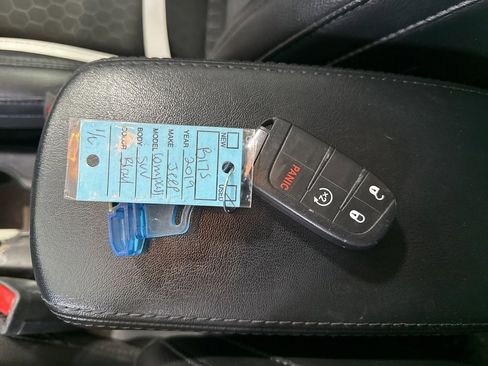 Used 2019 Jeep Compass Altitude image 12