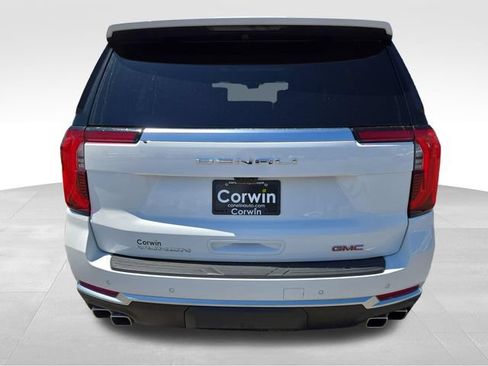 Used 2026 GMC Yukon XL Denali w/ Advanced Technology Package AWD/4WD image 11